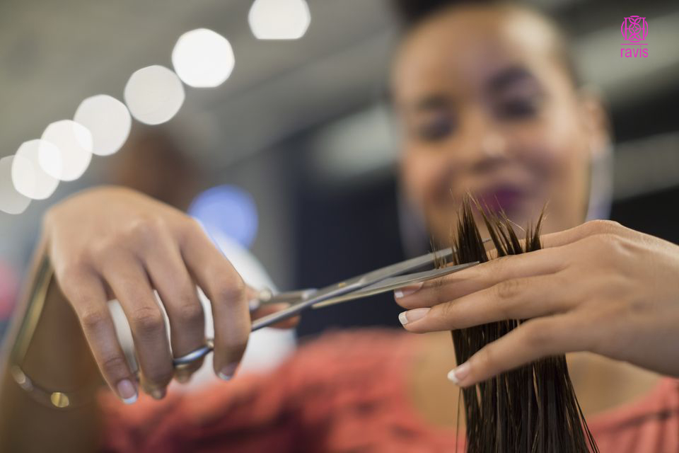 استخدام آرایشگر با سرمایه لازم برای ارایشگاه زنانه